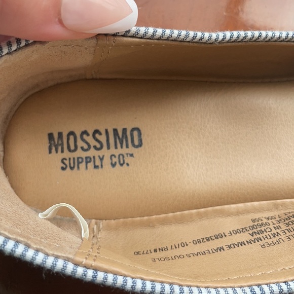 Shut and light grey stripes, a size 8 1/2 - Picture 3 of 6